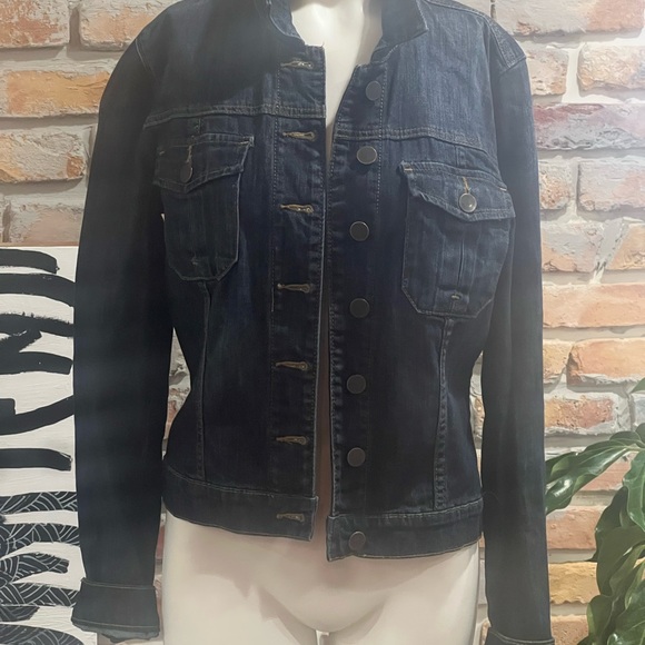 GAP denim jacket - Picture 2 of 13